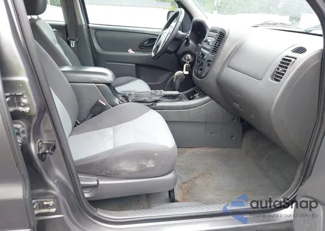 2006 Ford Escape Xls from USA, damaged, VIN 1FMYU02Z46KA52355